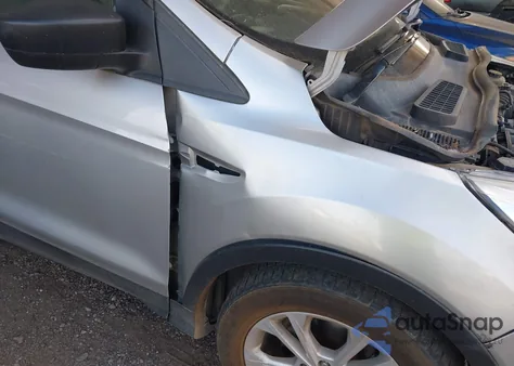 2017 Ford Escape S from USA, damaged, VIN 1FMCU0F7XHUD42707